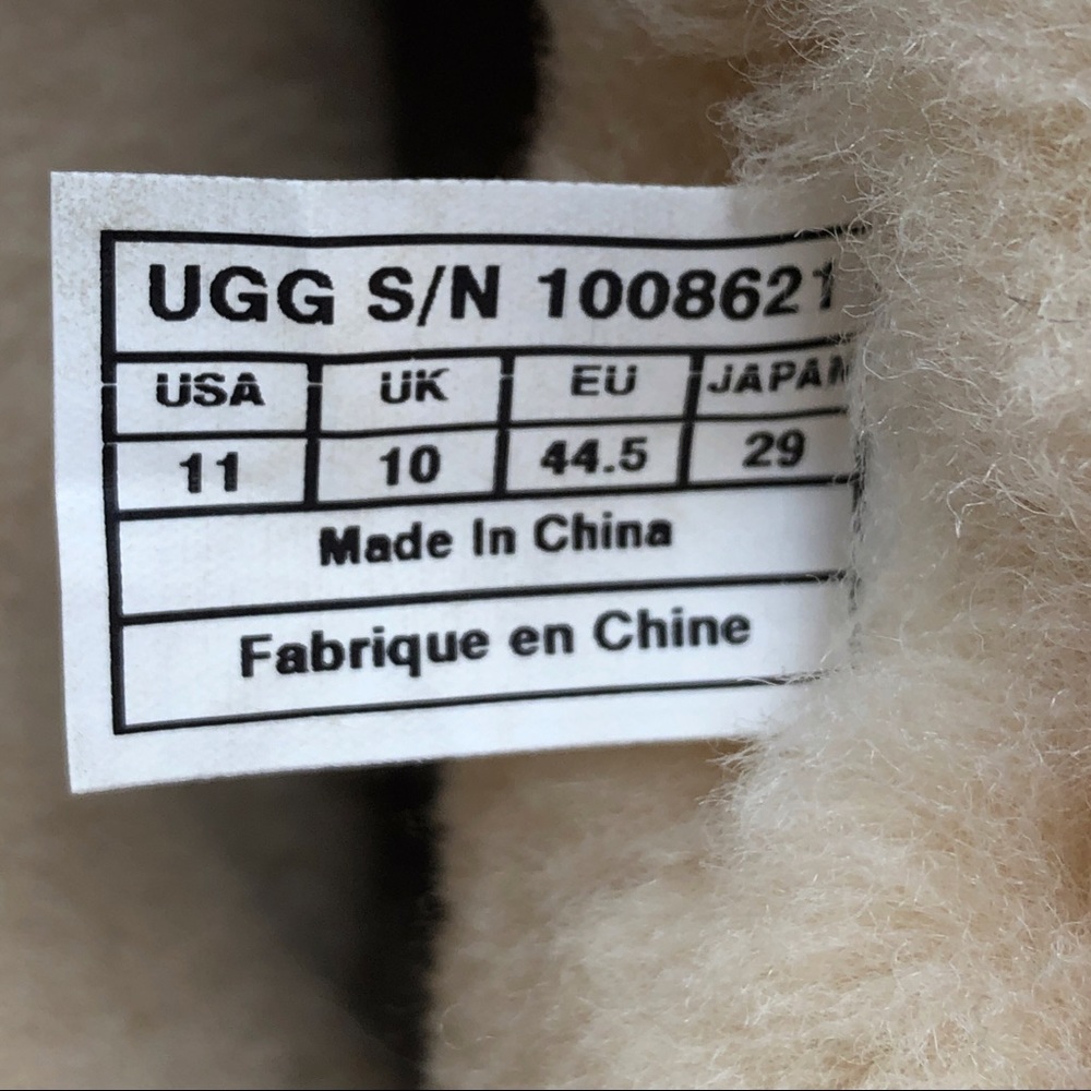 UGG Australia Classic Mini Stitch Sheepskin Boots - Picture 7 of 8